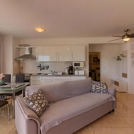 By The Sea - 16533 شقة